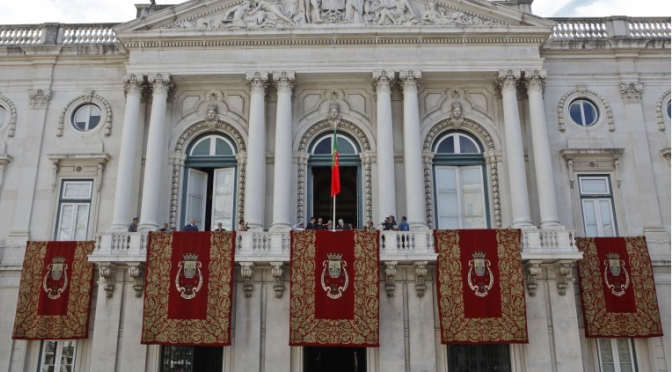 Câmara de Lisboa quer definir zonas para estabelecimentos com horários alargados