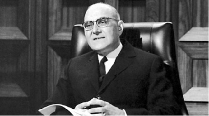 Marcelo Caetano demitiu-se por três vezes