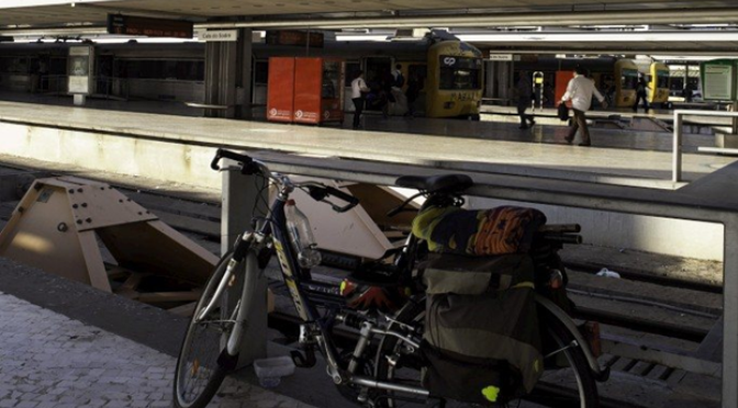 Quando o comboio serve para ir à praia