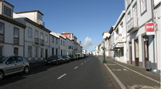Assembleia municipal aprova voto de protesto por causa de escalas técnicas de voos