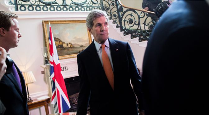 Estados Unidos e Reino Unido Analisam Mais Sanções Contra Rússia – John Kerry