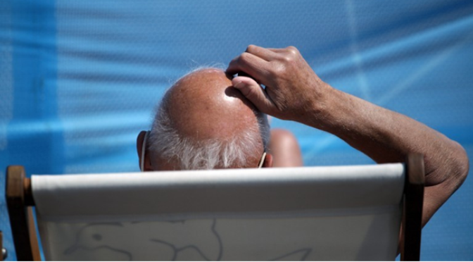 Nova técnica de terapia celular promete fazer crescer cabelo. Literalmente.