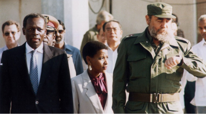 Ex-guarda-costas de Fidel diz que Cuba queria controlar recursos em Angola