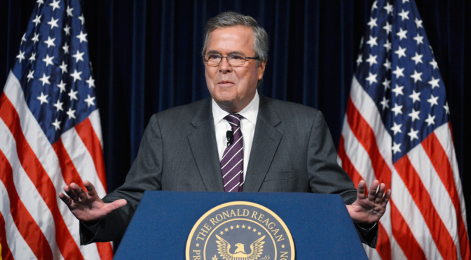 Governador Jeb Bush: pré-candidato republicano à Casa Branca que mais se destaca em sondagem