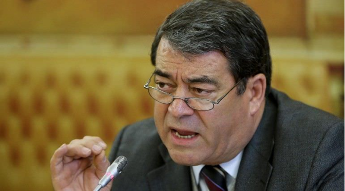 Marinho e Pinto: PS quer ‘gastar primeiro e arranjar depois dinheiro para pagar’