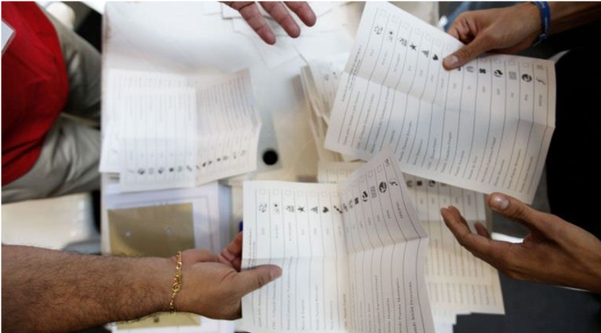 Contagem de votos dos emigrantes divide PS e maioria devido aos prazos eleitorais