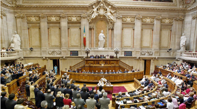 PSD e PS mantêm distribuição de deputados da emigração