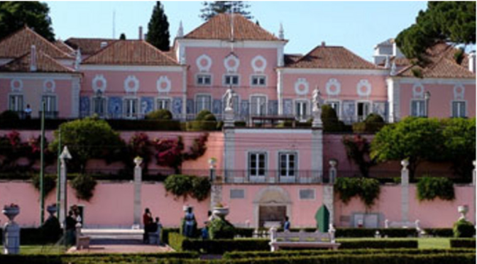 Conheça os 12 poderes mais relevantes que tem o Presidente da República Portuguesa