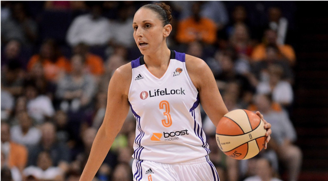 Há uma jogadora europeia entre as 20 melhores do basquetebol americano. E é portuguesa