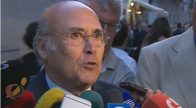 O mundo explosivo de José Sousa Cintra com petróleo, cervejas e muitas águas turvas à mistura