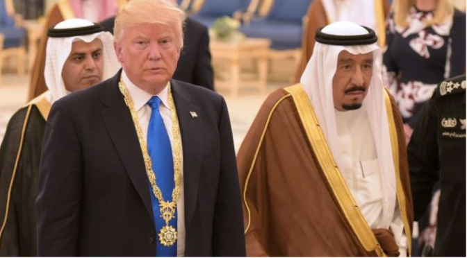 Os EUA e a Arábia Saudita assinaram vários acordos militares no valor de 110 mil milhões de dólares