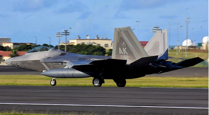 O Presidente do Governo dos Açores insatisfeito com reunião sobre Base das Lajes pede intervenção do governo nacional