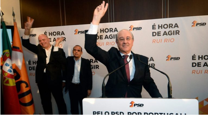 Rio declara fim do PSD como “clube de amigos” e poupa Costa no discurso da vitória