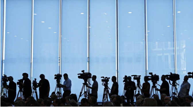 Federação de jornalistas lusófonos pede libertação imediata de colega preso em Moçambique