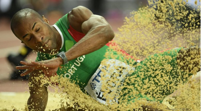 Nelson Évora conquista medalha de prata nos Campeonatos Europeus de pista coberta em Glasgow