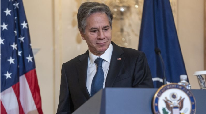 Blinken assinala 100 dias de guerra na Ucrânia pedindo a Putin que cesse o conflito