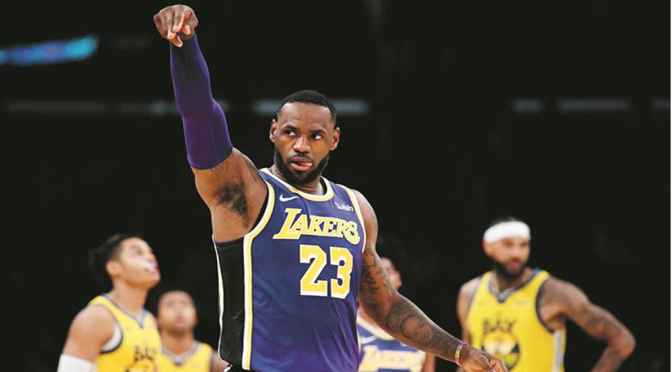 LeBron James renovou por mais dois anos ao serviço dos LA Lakers e será o atleta mais bem pago da NBA